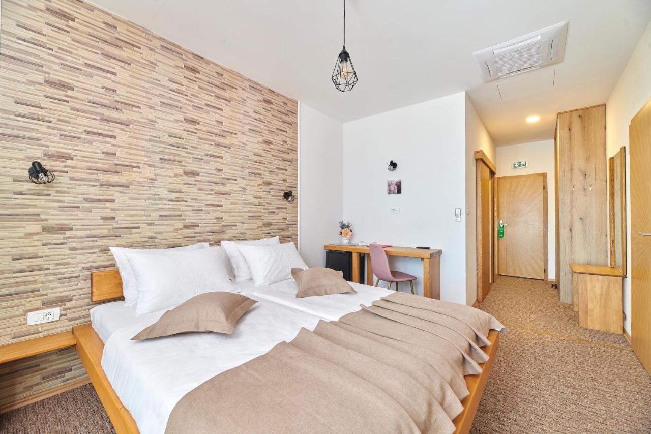 Sobe Sole Hotel Cepljani Ngoại thất bức ảnh