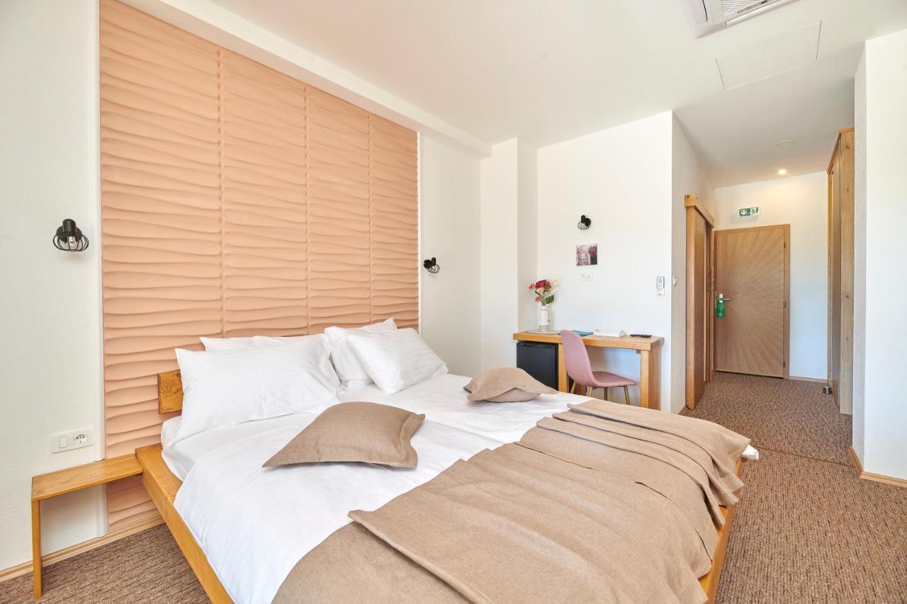 Sobe Sole Hotel Cepljani Ngoại thất bức ảnh